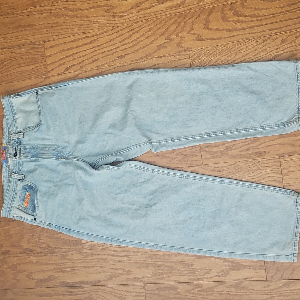 Empyre Jeans Womens Size 34 Light Wash High Rise Relaxed Fit